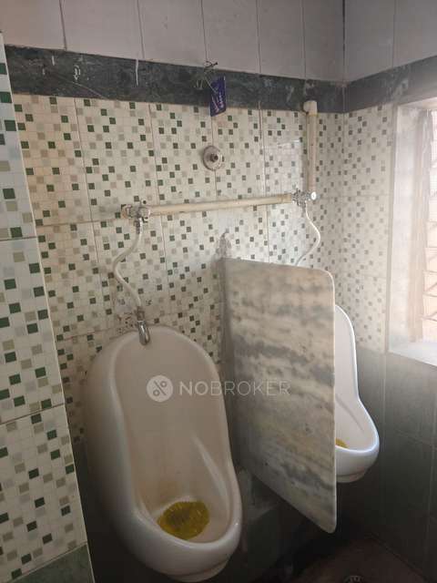 Office Space in Masjid Bandar West, Mumbai for sale 