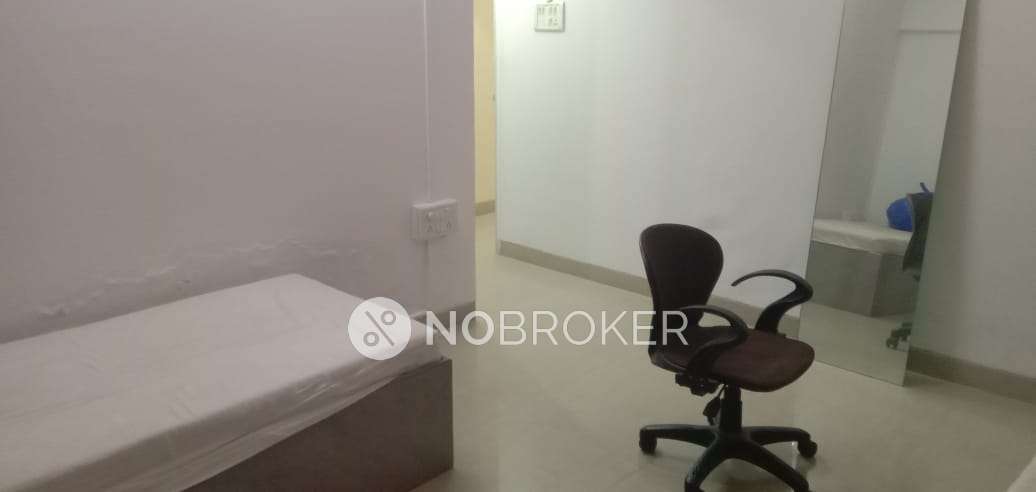 2 BHK Flat In Prarthana Heights For Sale  In Parel