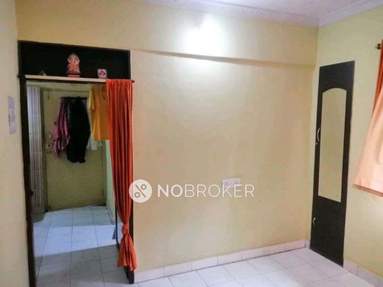 1 RK Flat In Swastik Park For Sale  In Thane West