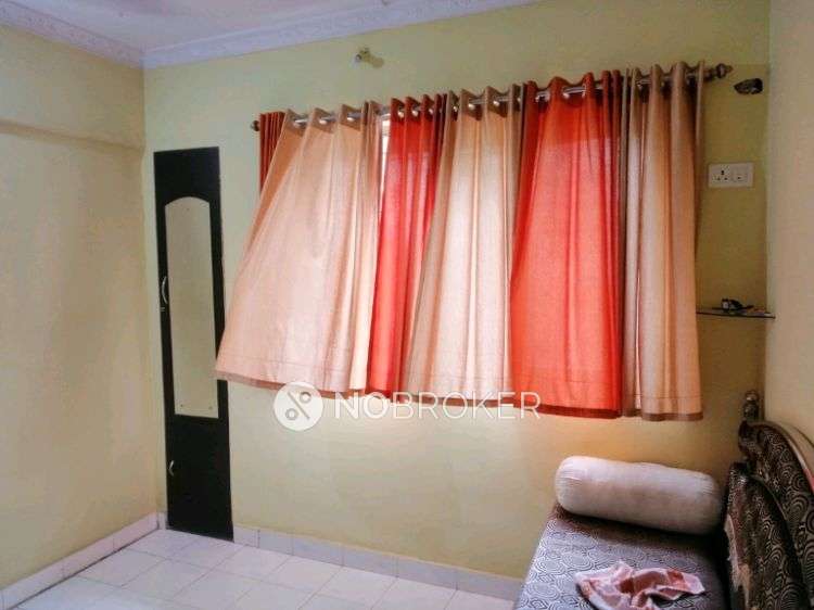 1 RK Flat In Swastik Park For Sale  In Thane West