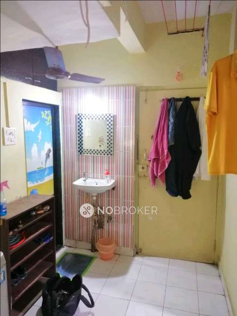 1 RK Flat In Swastik Park For Sale  In Thane West