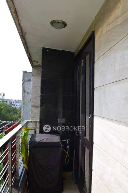 4 BHK Flat For Sale  In Shalimar Bagh