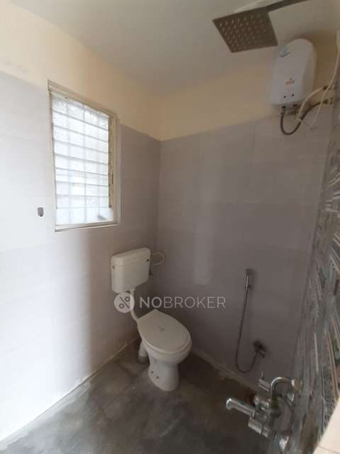 2 BHK Flat In Orchid Plaza Cooperative Society For Sale  In Narhe