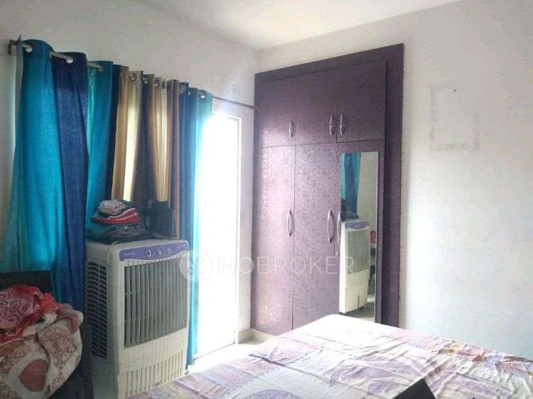 4 BHK Flat In Cherry County For Sale  In  Amrapali Dream Valley