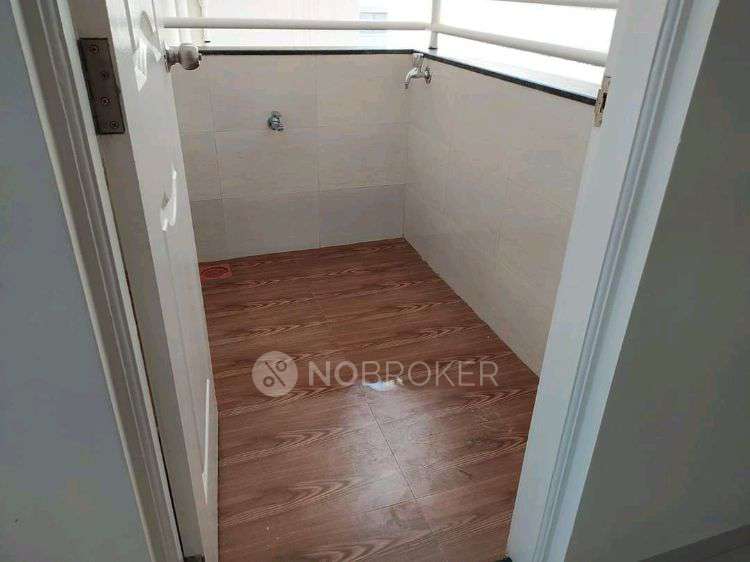 Single Room for Female In 2 BHK  In Freshia In Sus