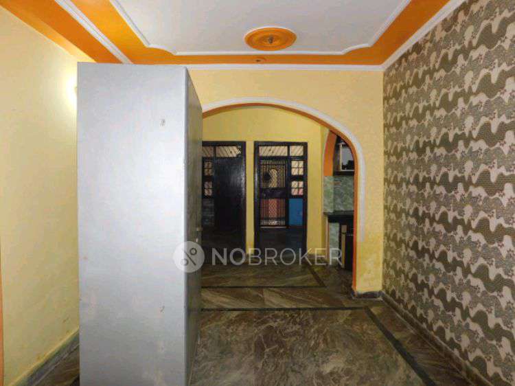 2 BHK Flat In Sahar Plaza For Sale  In Rajendra Nagar