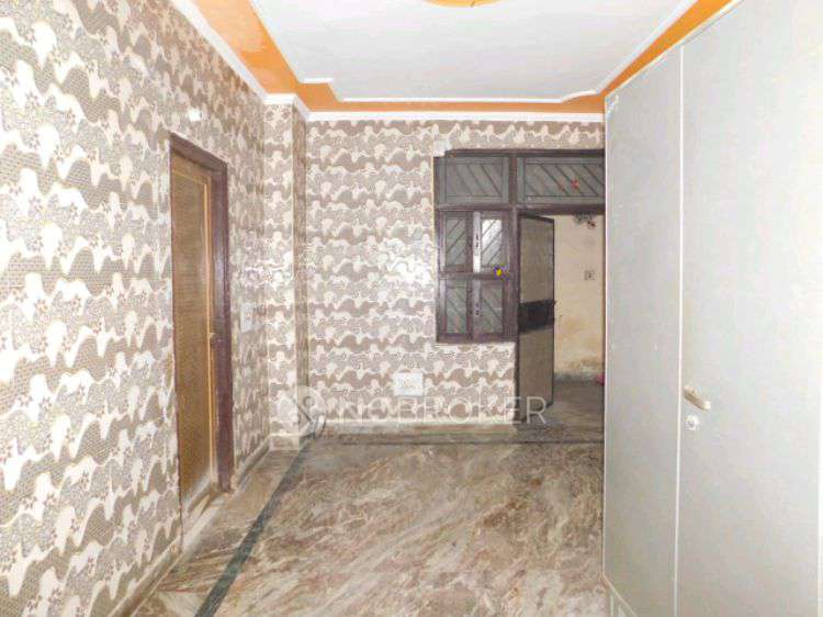 2 BHK Flat In Sahar Plaza For Sale  In Rajendra Nagar