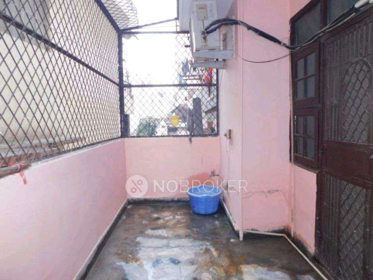 2 BHK Flat In Sahar Plaza For Sale  In Rajendra Nagar