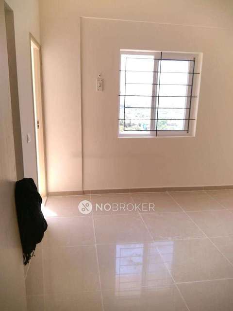 2 BHK Flat In Neelkamal Flat For Sale  In Kazhipathur