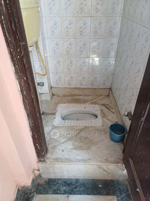 4+ BHK Flat In Apartment For Sale  In Laxmi Nagar