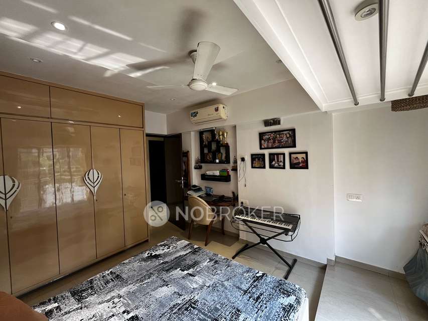 3 BHK Flat In Rock Enclave  For Sale  In Kandivali West