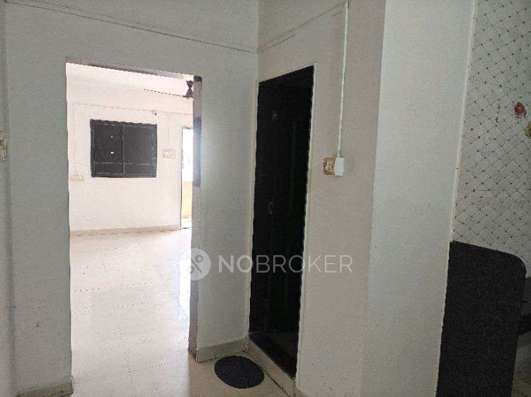 1 RK Flat In Jadhav Niwas Nehru Nagar Pimpri  for Rent  In Shop No. 1, S.no.101, Opp. Dosti Bakery, Kuldeep Angan Society, Nehru Nagar, Pimpri Colony, Pune, Pimpri-chinchwad, Maharashtra 411018, India