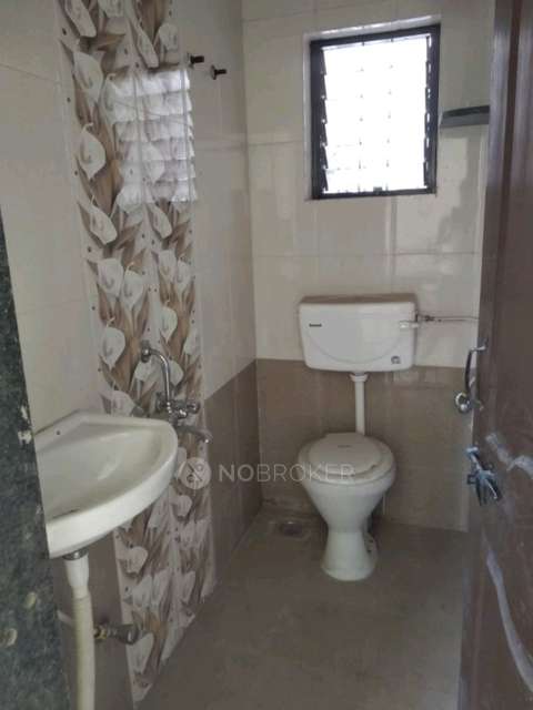 1 RK Flat In Jadhav Niwas Nehru Nagar Pimpri  for Rent  In Shop No. 1, S.no.101, Opp. Dosti Bakery, Kuldeep Angan Society, Nehru Nagar, Pimpri Colony, Pune, Pimpri-chinchwad, Maharashtra 411018, India