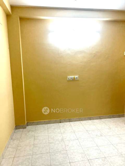 1 BHK Flat In Ashok Krishna, Valasaravakkam For Sale  In Valasaravakkam