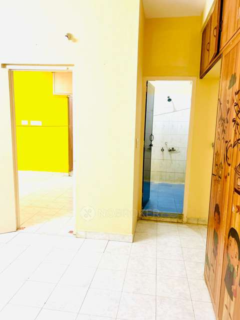 1 BHK Flat In Ashok Krishna, Valasaravakkam For Sale  In Valasaravakkam