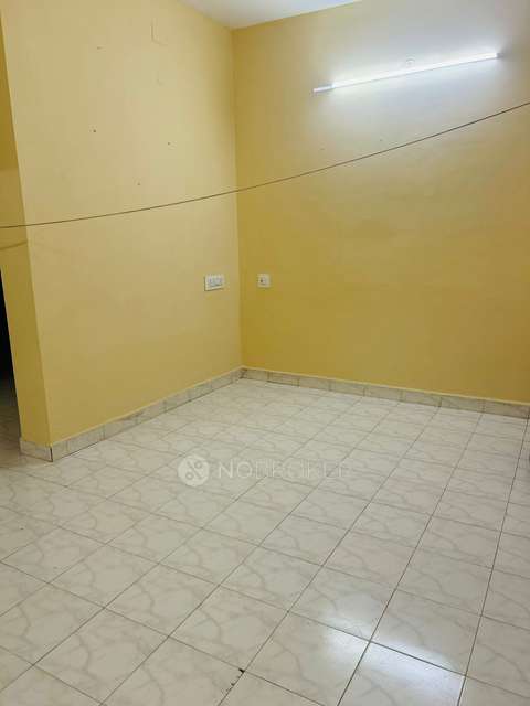 1 BHK Flat In Ashok Krishna, Valasaravakkam For Sale  In Valasaravakkam