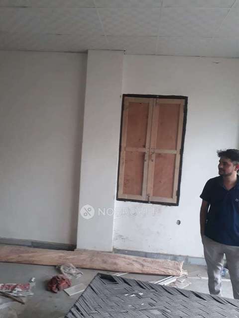 Shop in Imt Manesar, Gurgaon for Rent 