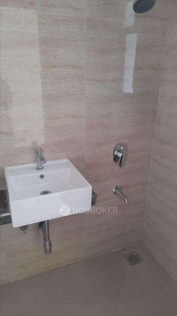 2 BHK Flat In Sunteck Westworld For Sale  In Naigoan East