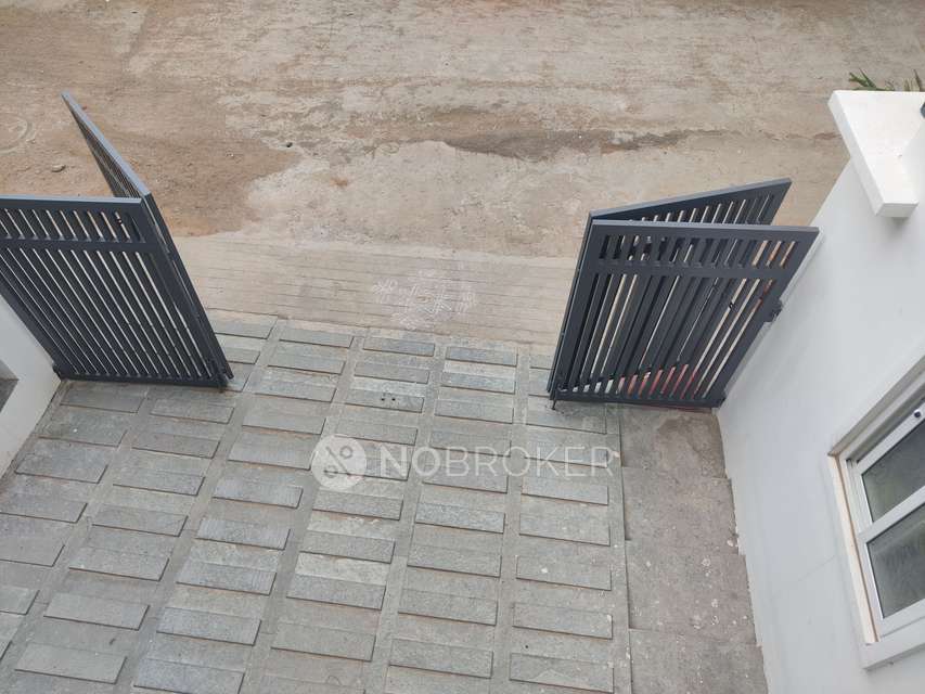 3 BHK Flat In Shri Virinchi Nivas For Sale  In Adarsh Nagar