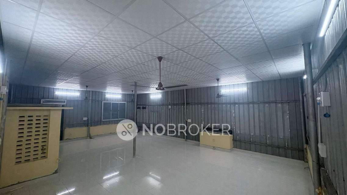 Godown/Warehouse in Nandambakkam, Chennai for Rent 