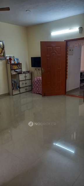 2 BHK Flat In Anurag Apartment For Sale  In Chromepet