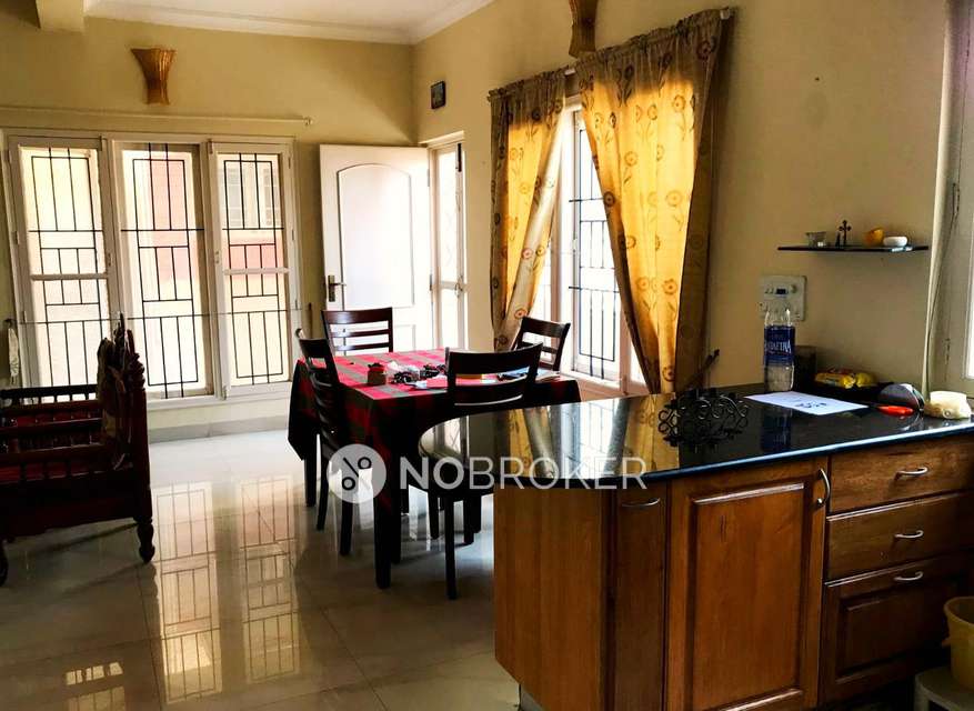 4+ BHK House For Sale  In Ejipura