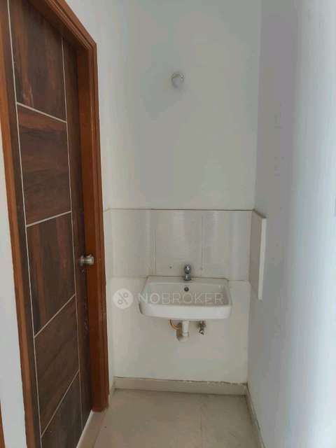 2 BHK Flat In  Archana Kohinoor Glory for Rent  In Block-a, Nine Hills Society, ??????, ????????? ?????????, ????, ?????????? 411048, India