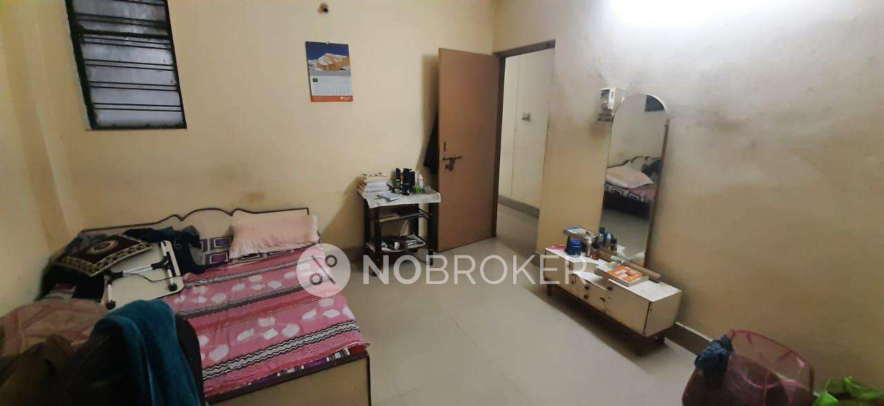 2 BHK Flat In Polygon Apartments  For Sale  In Shaikpet 