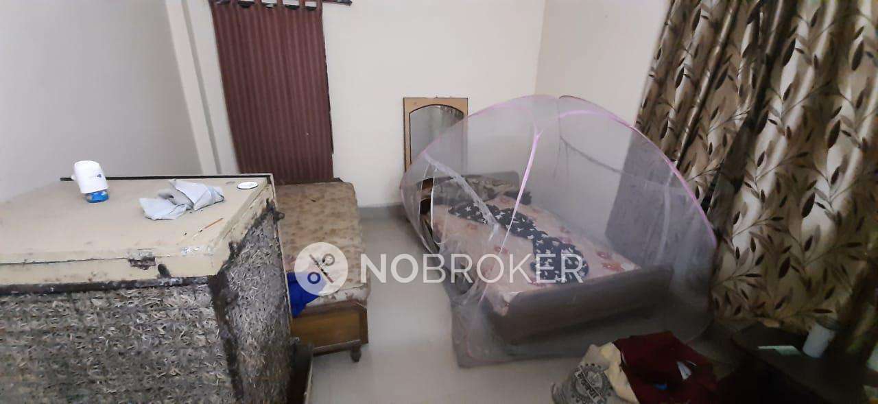 2 BHK Flat In Polygon Apartments  For Sale  In Shaikpet 