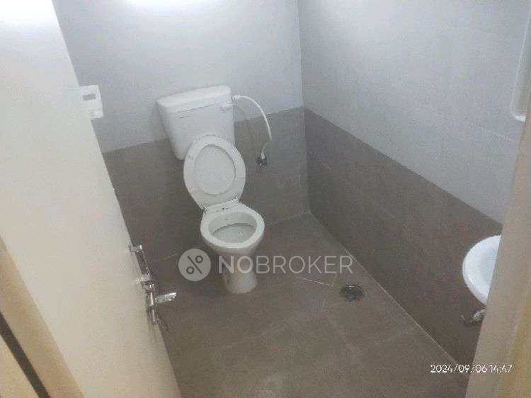 2 BHK Flat In Jana Jeeva Castle, Canara Bank Layout, Sahakar Nagar For Sale  In Jana Jeeva Castle, Sahakar Nagar, Kodigehalli, Bengaluru, Karnataka 560097, India