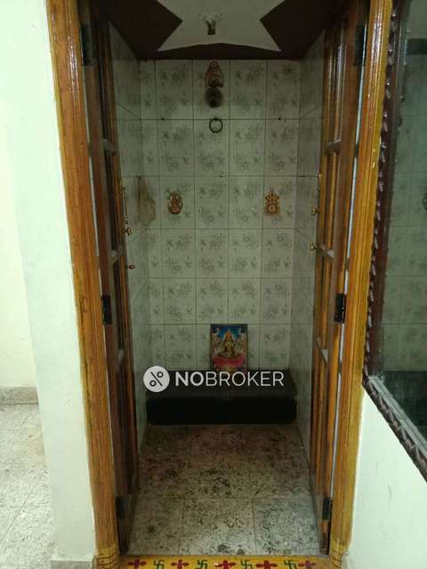 4+ BHK Flat In Standalone Building  For Sale  In Laggere