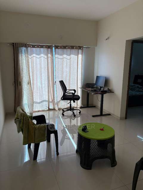 1 BHK Flat for Rent  In A4, Saffron