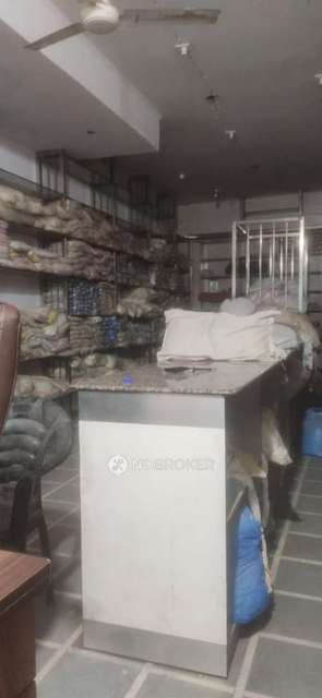 Shop in Kalkaji, Delhi for sale 