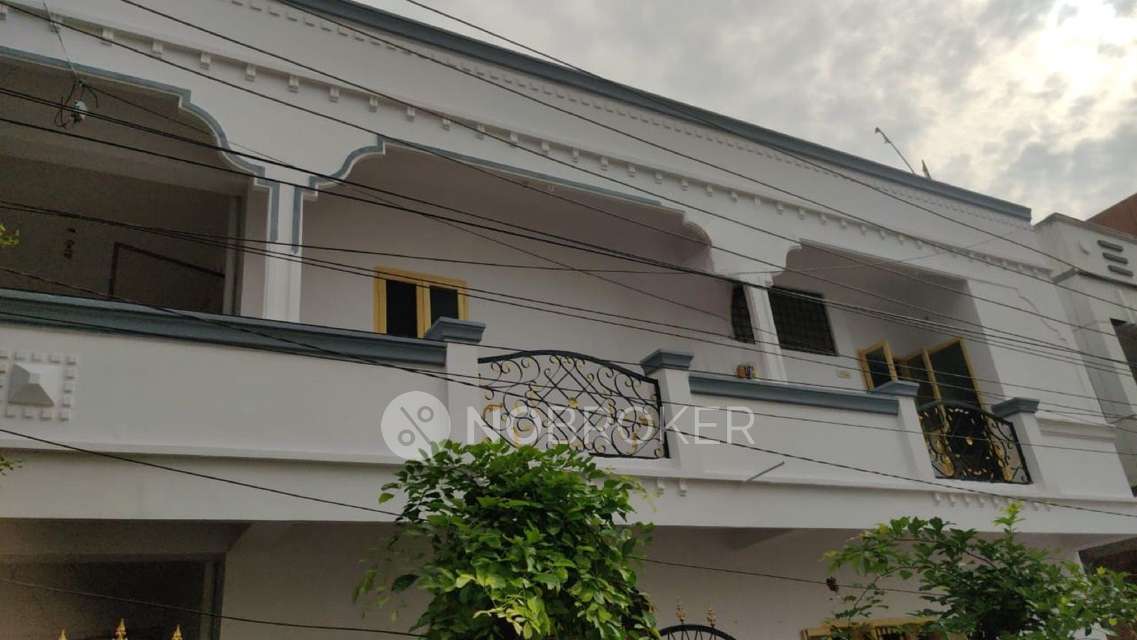 4+ BHK House For Sale  In Temple Alwal