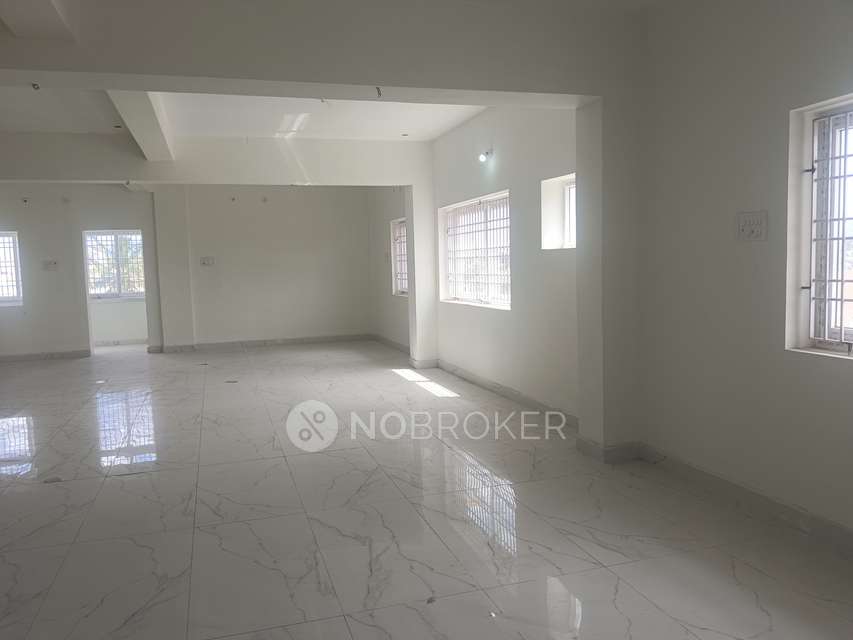 Showroom in Chitlapakkam, Chennai for Rent 