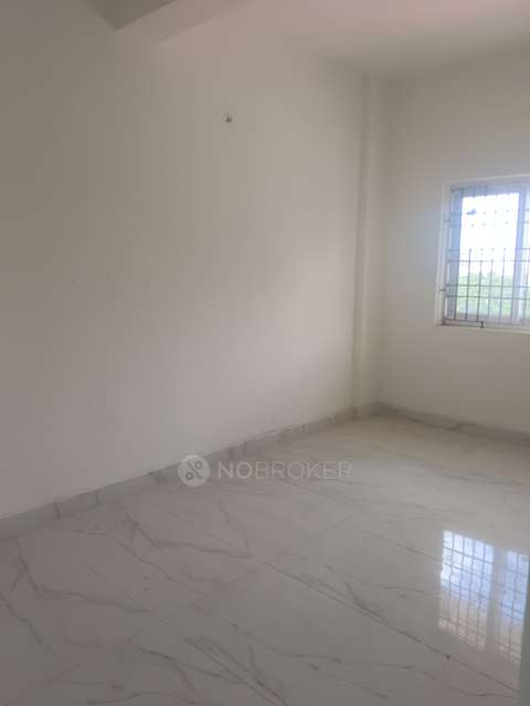 Showroom in Chitlapakkam, Chennai for Rent 