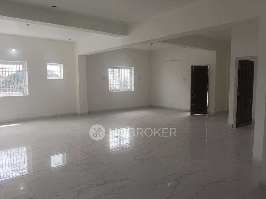 Showroom in Chitlapakkam, Chennai for Rent 