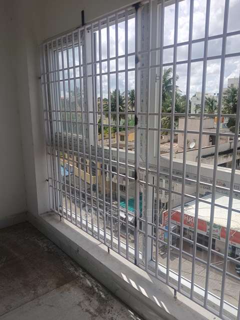 Showroom in Chitlapakkam, Chennai for Rent 