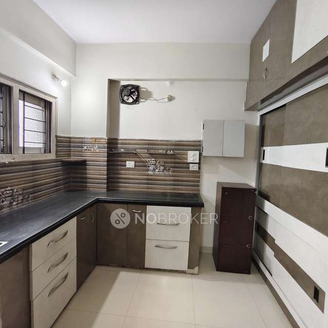 2 BHK Flat In 7 Hills Apartments  For Sale  In  Moosarambagh