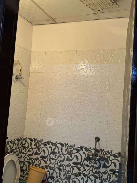 2 BHK Flat In East Sapphire For Sale  In Sector-45