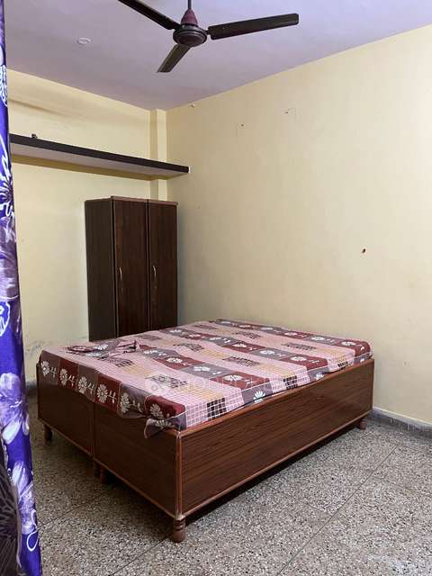 PG for Girls in Sagar Pur