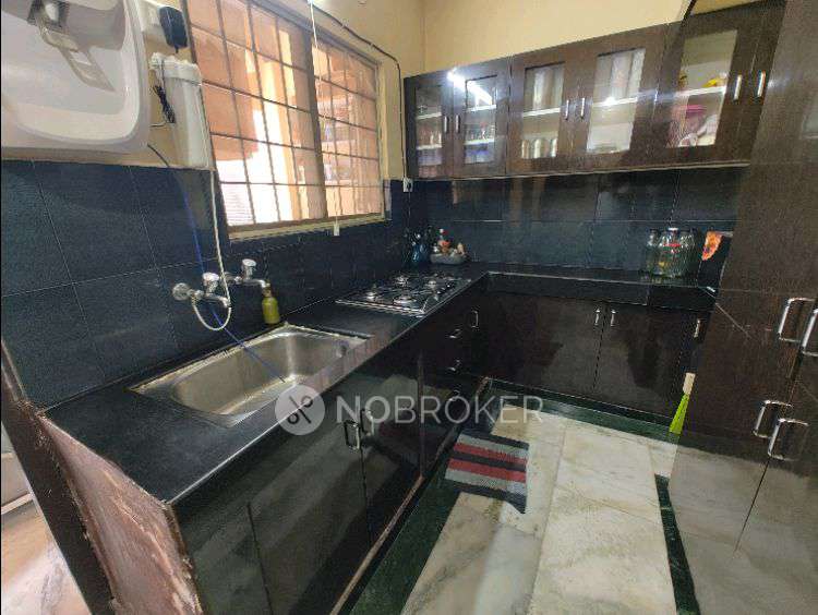 2 BHK Flat In Rajapushpa Apartment For Sale  In Attapur