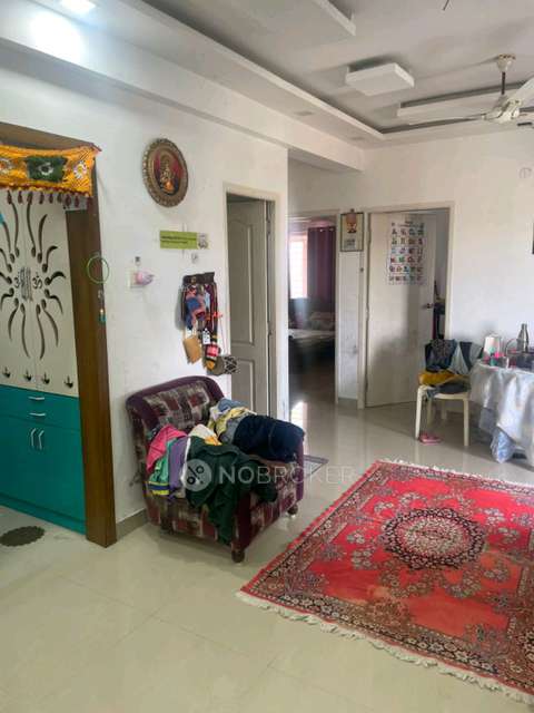 2 BHK Flat In Rajparis Crystal Springs for Lease  In Madambakkam