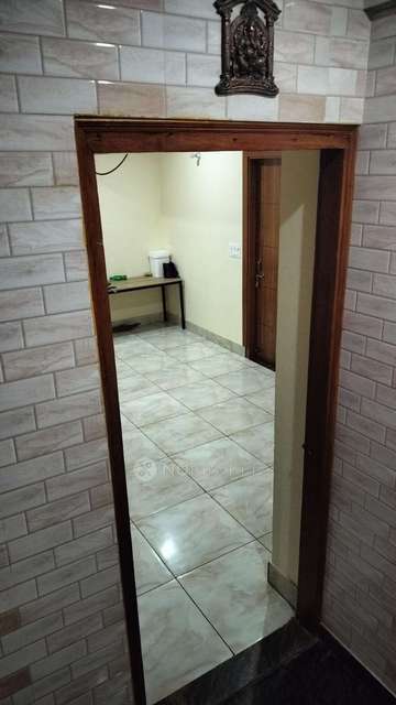 PG for Girls in Phi Iii