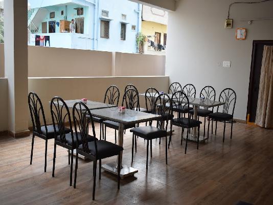 PG for Boys in Kondapur