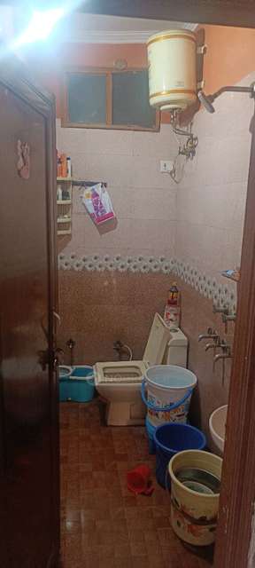 1 BHK Flat In Standalone Building  For Sale  In Dwarka