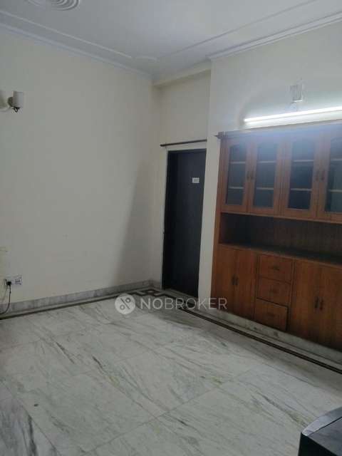 PG for Girls in Sector 52