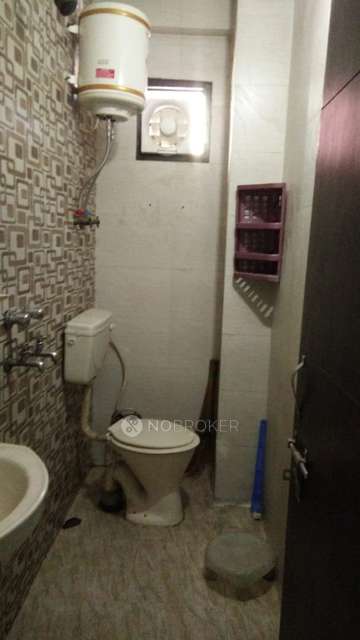 1 BHK Flat For Sale  In Mahavir Enclave Ii North