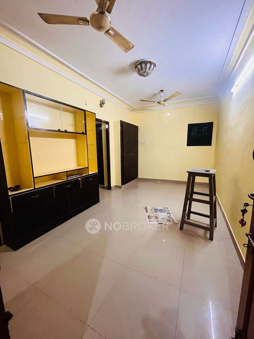 Independent House Kolathur Rent WITHOUT BROKERAGE Semifurnished 2 BHK Rental Flat in