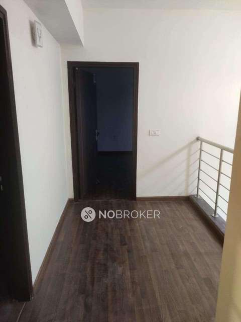 4 BHK Flat In Bptp Mansions For Sale  In Sector 66